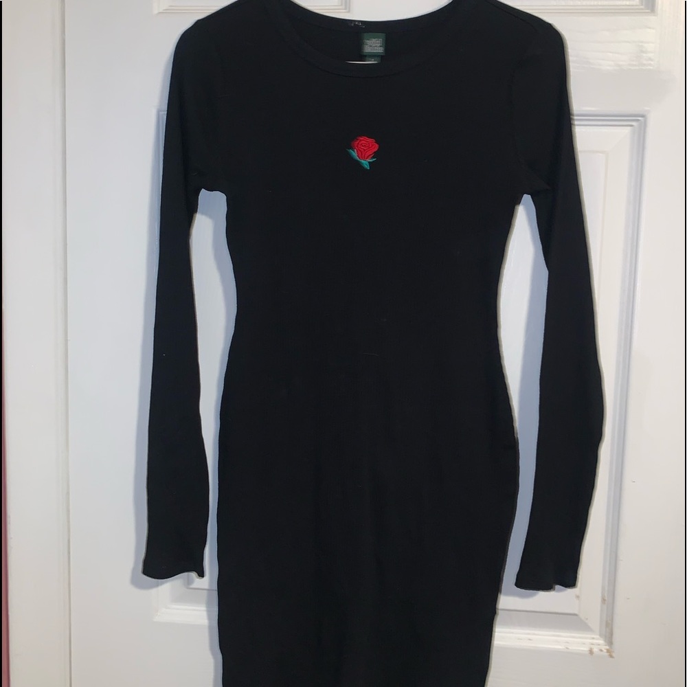 Long sleeve black dress with rose